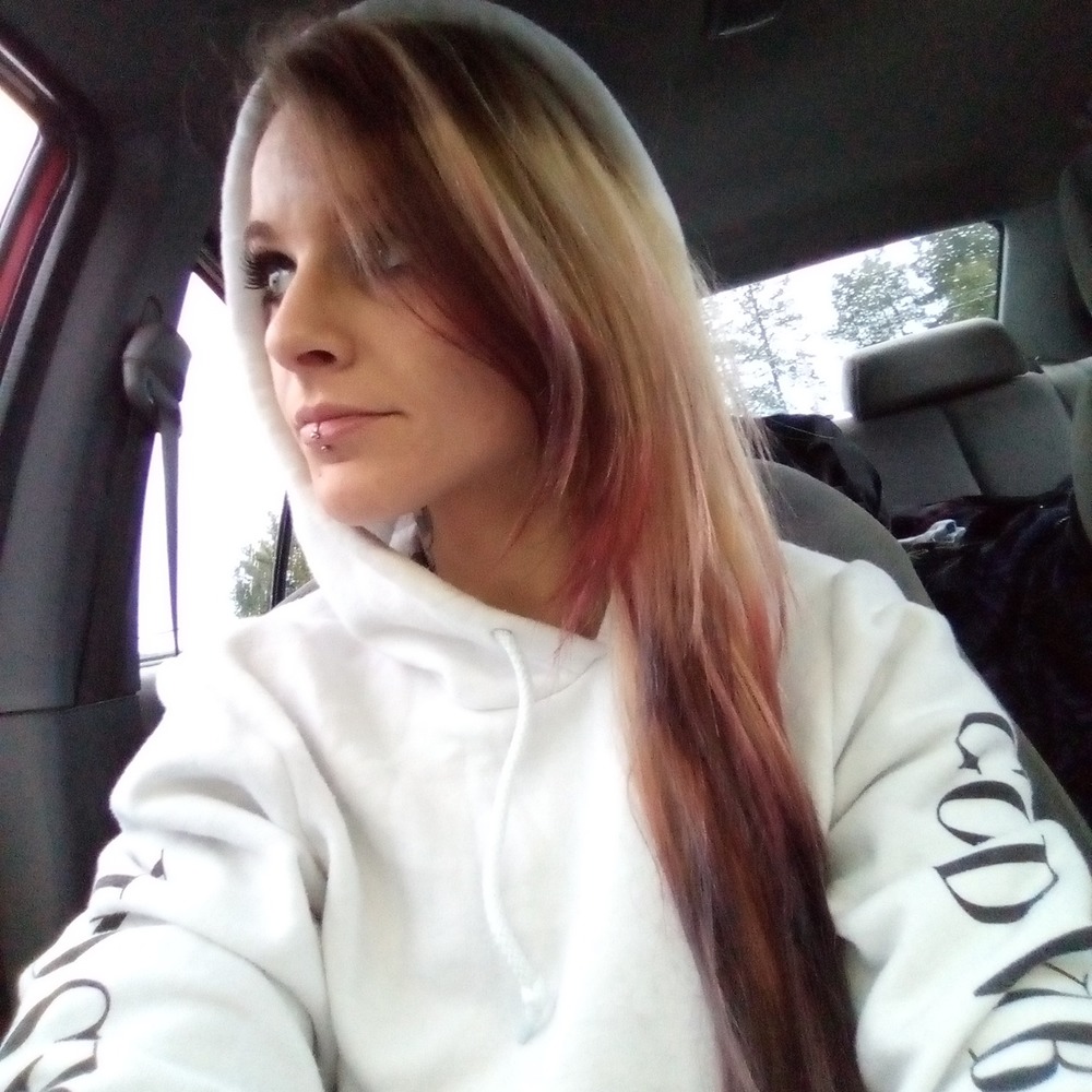 Meet your Posher, Brittney